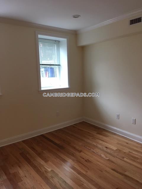 Cambridge - $2,795