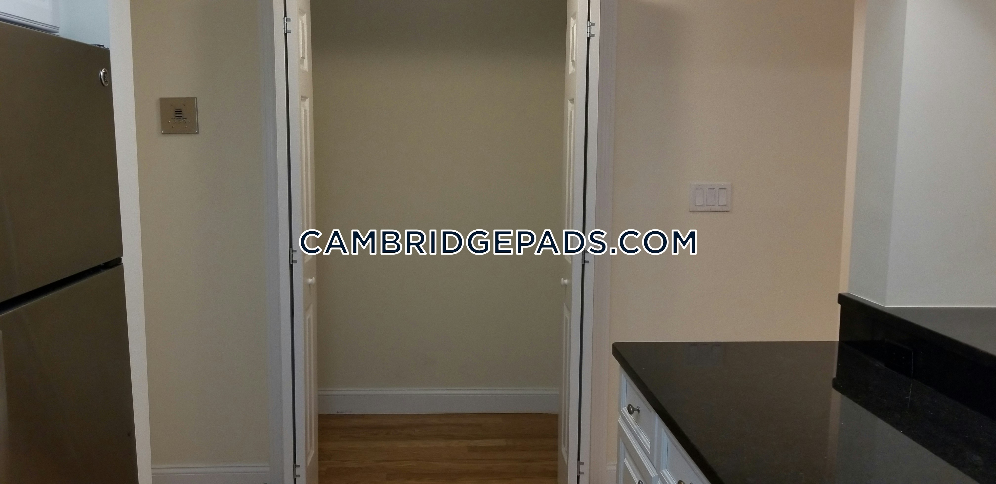 Cambridge - $2,855