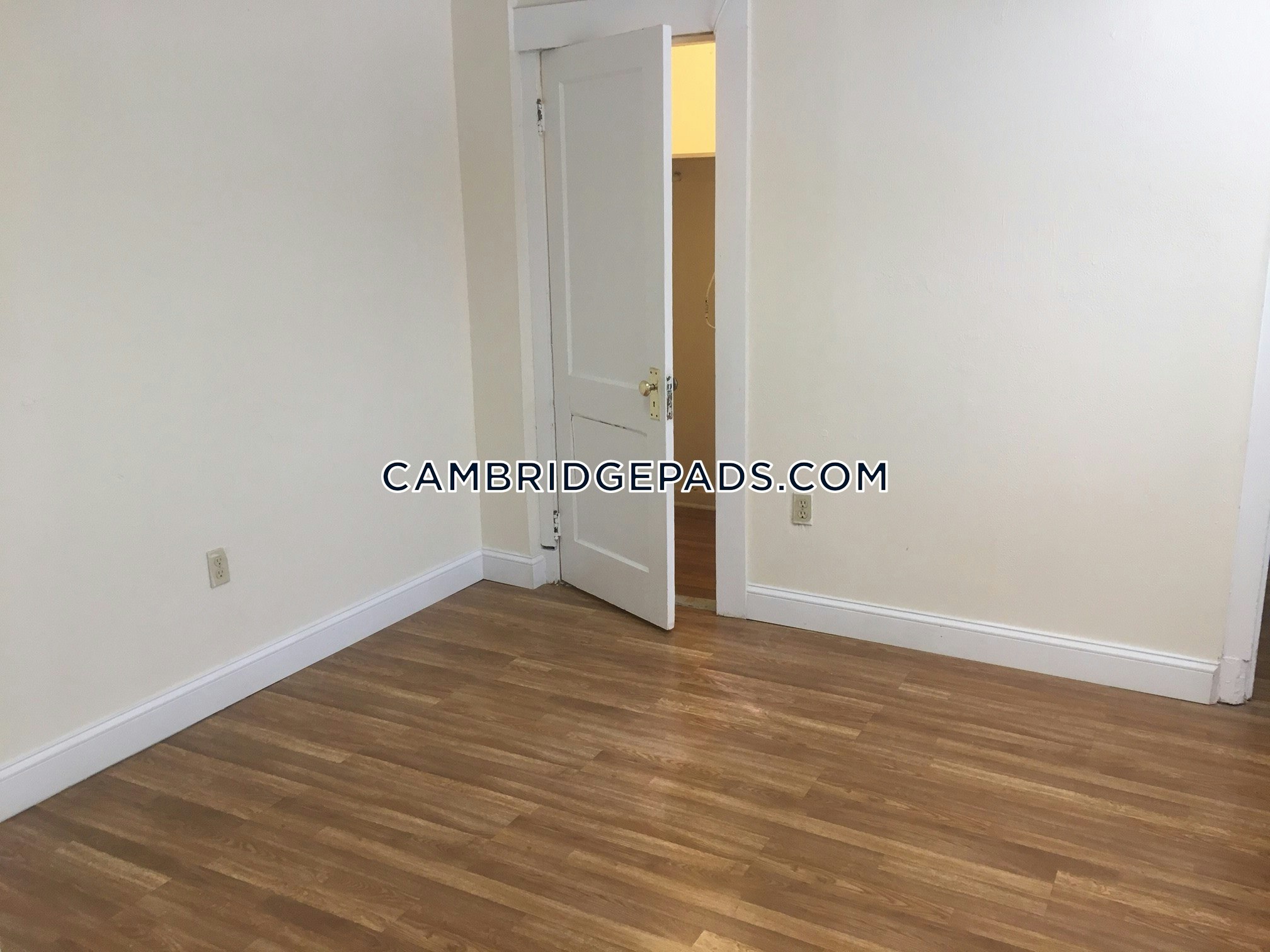 Cambridge - $2,150