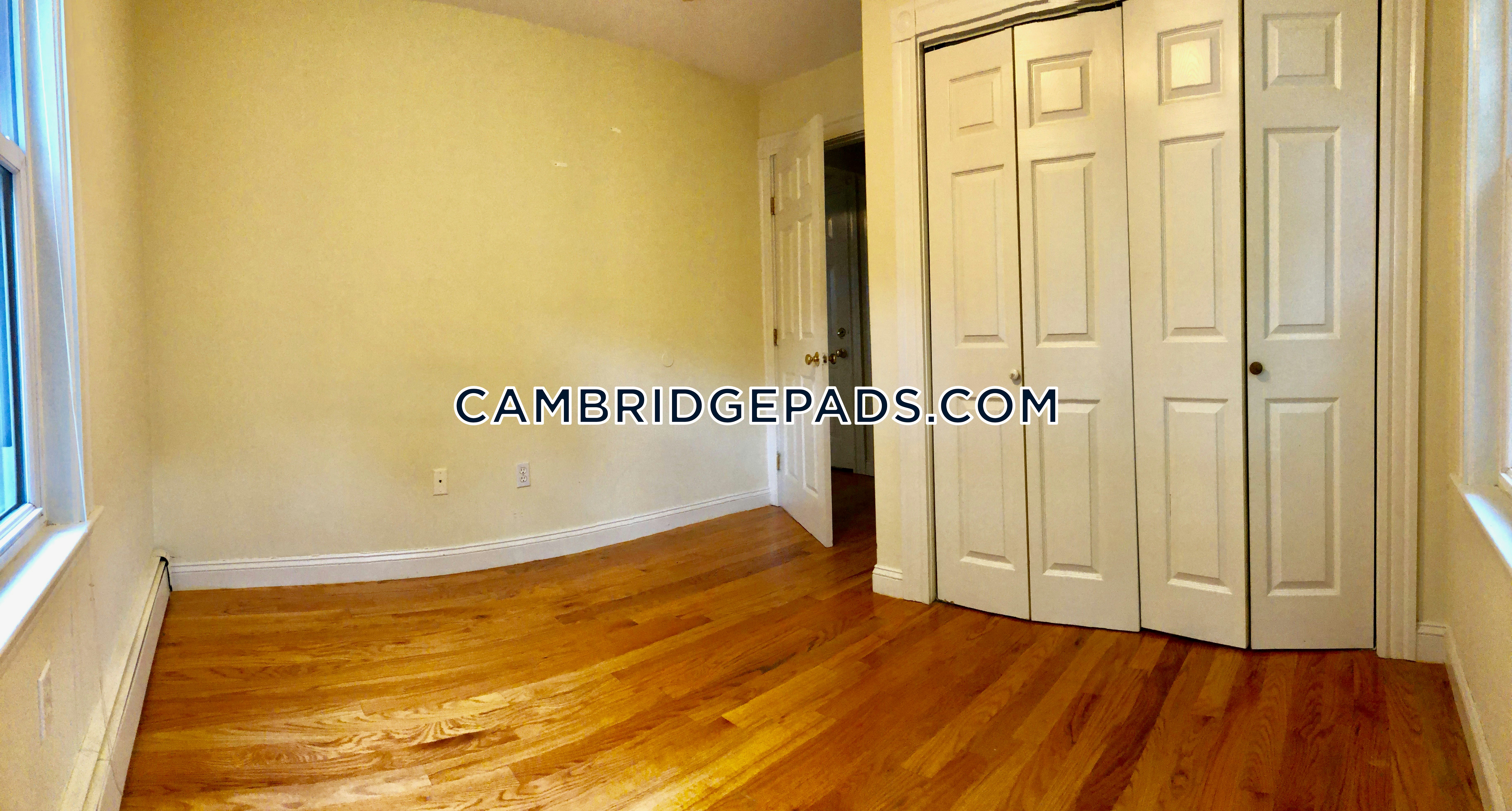 Cambridge - $2,950