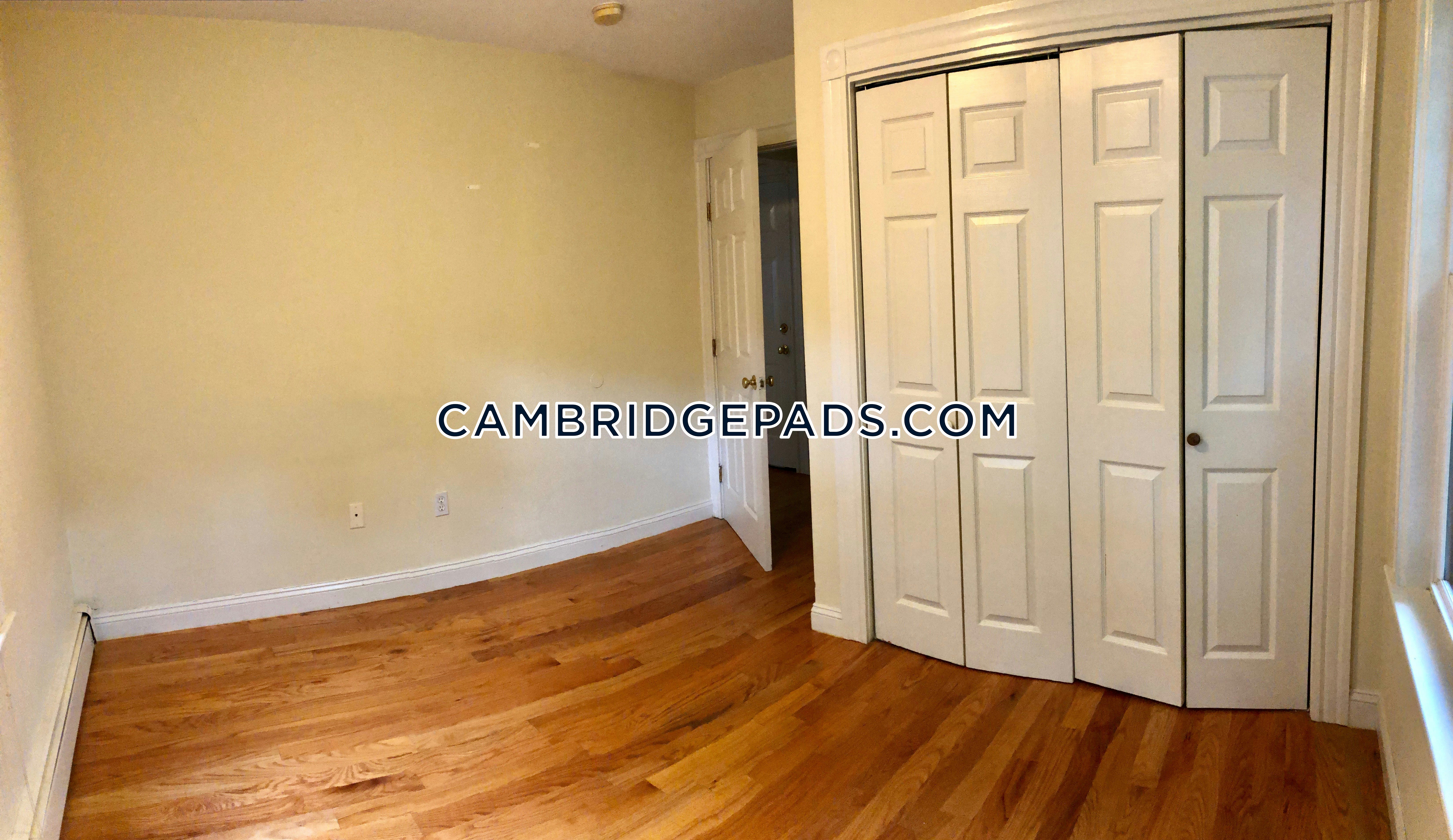 Cambridge - $2,950