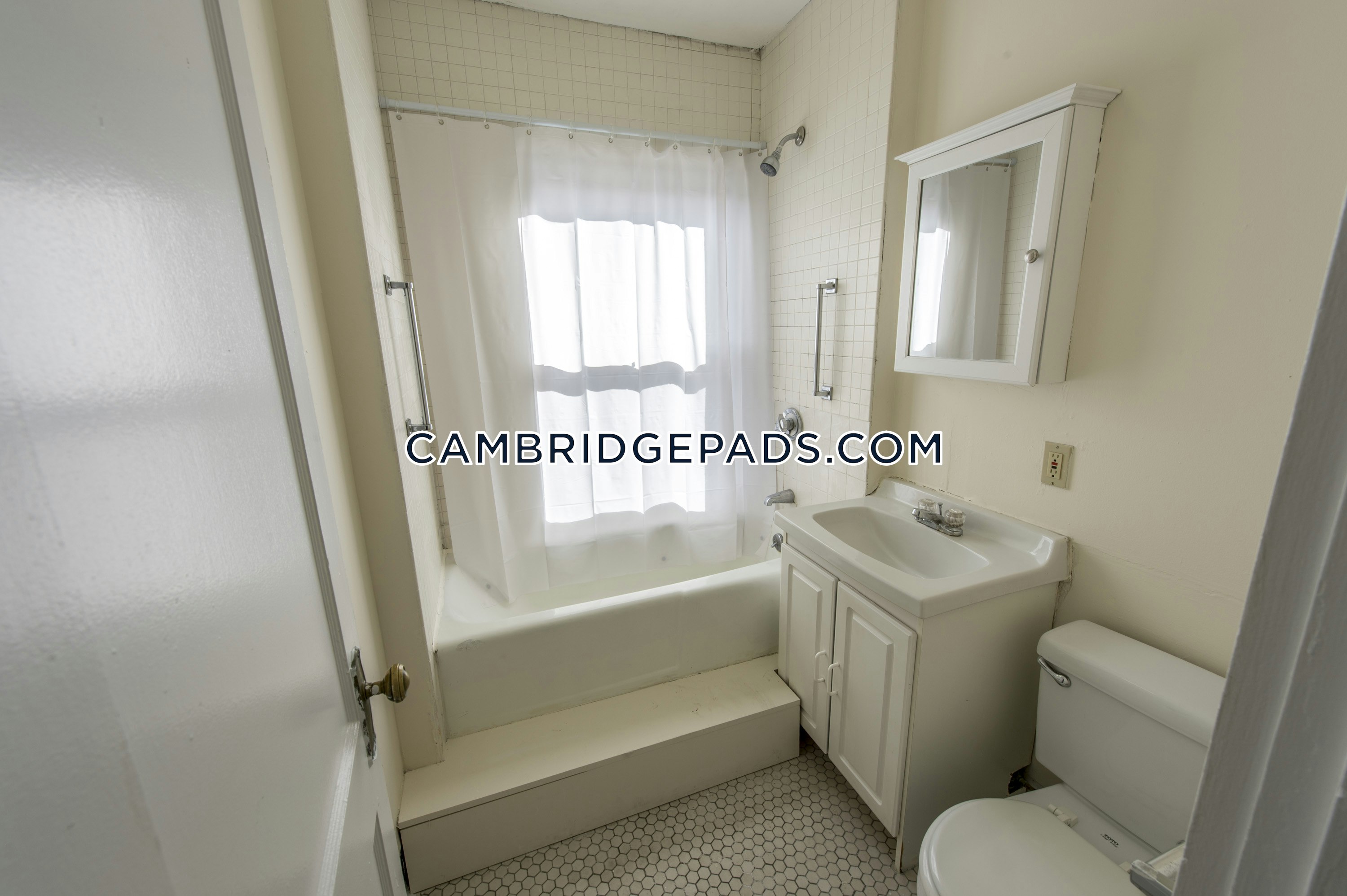 Cambridge - $2,100