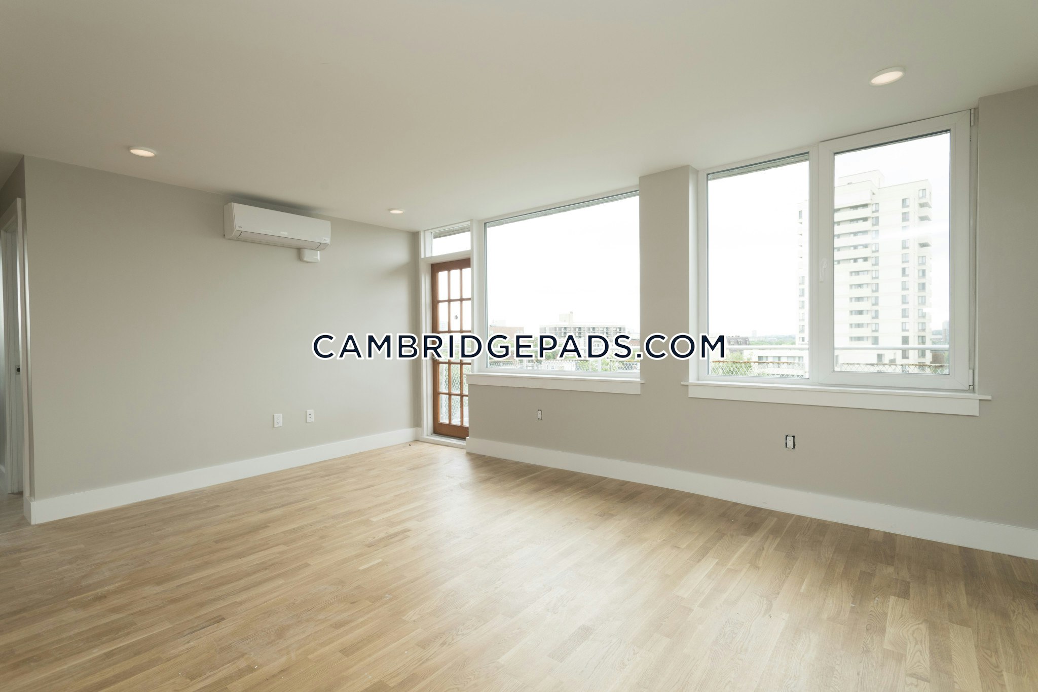 Cambridge - $3,995