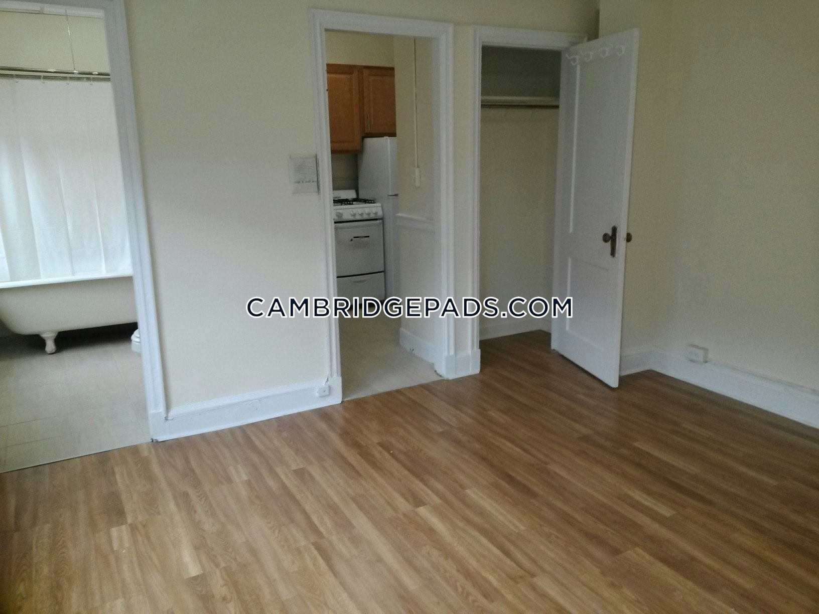 Cambridge - $1,425