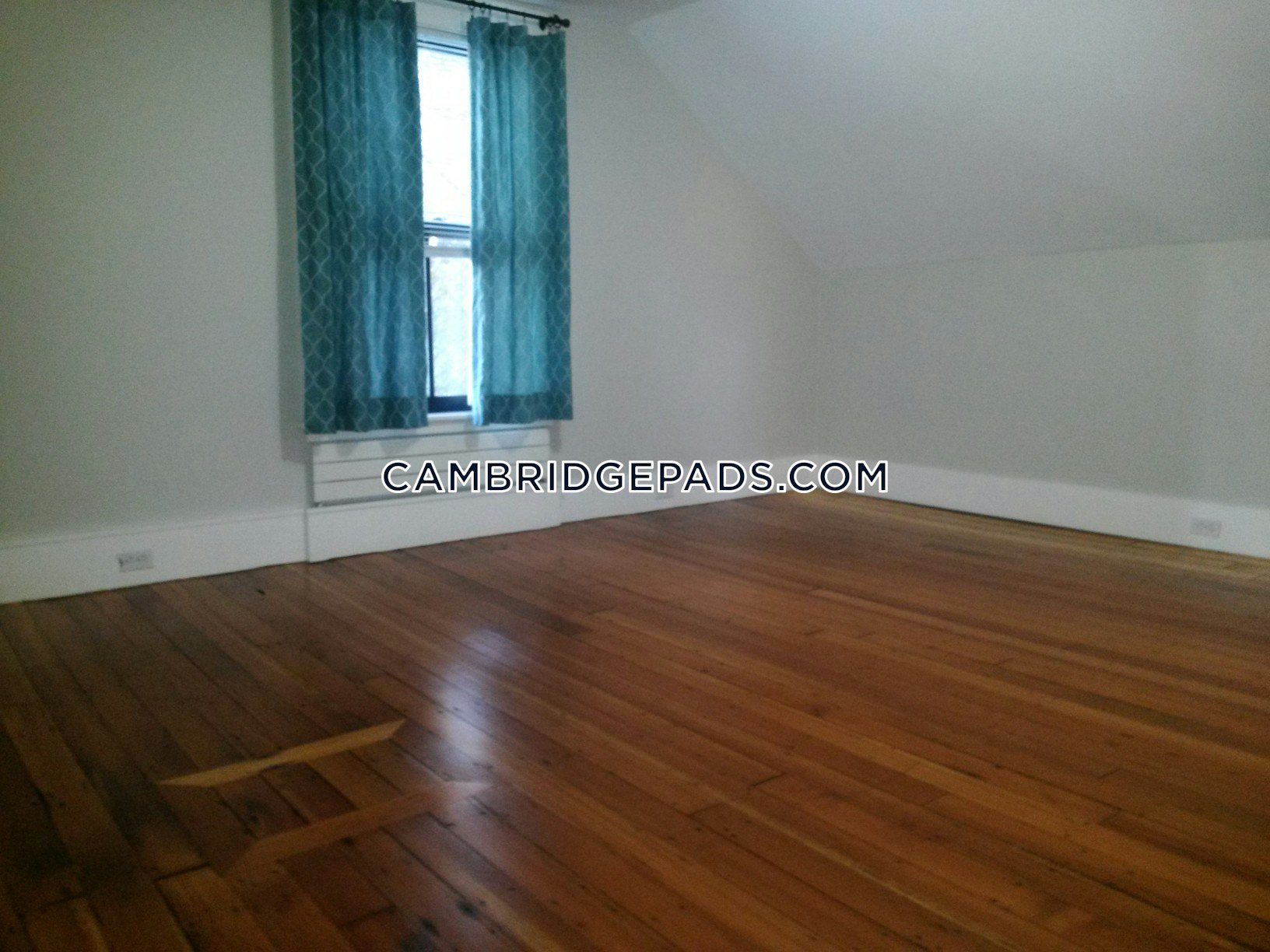 Cambridge - $7,900