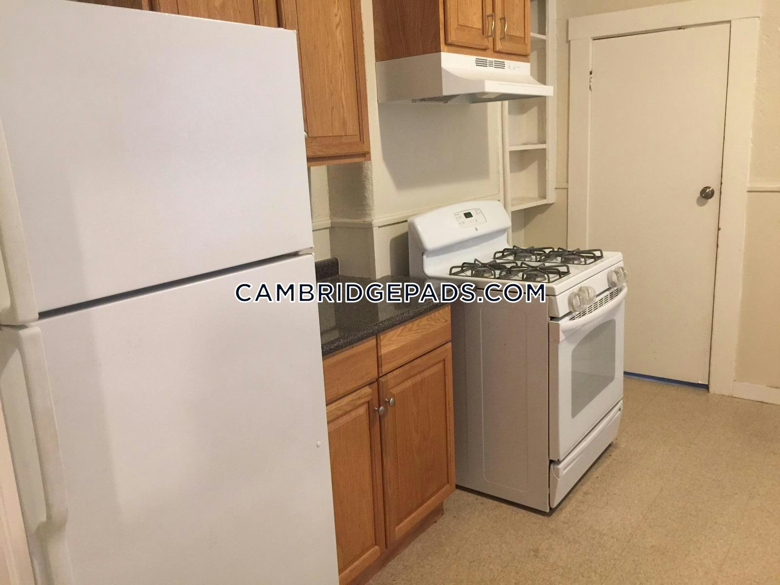 Cambridge - $2,200