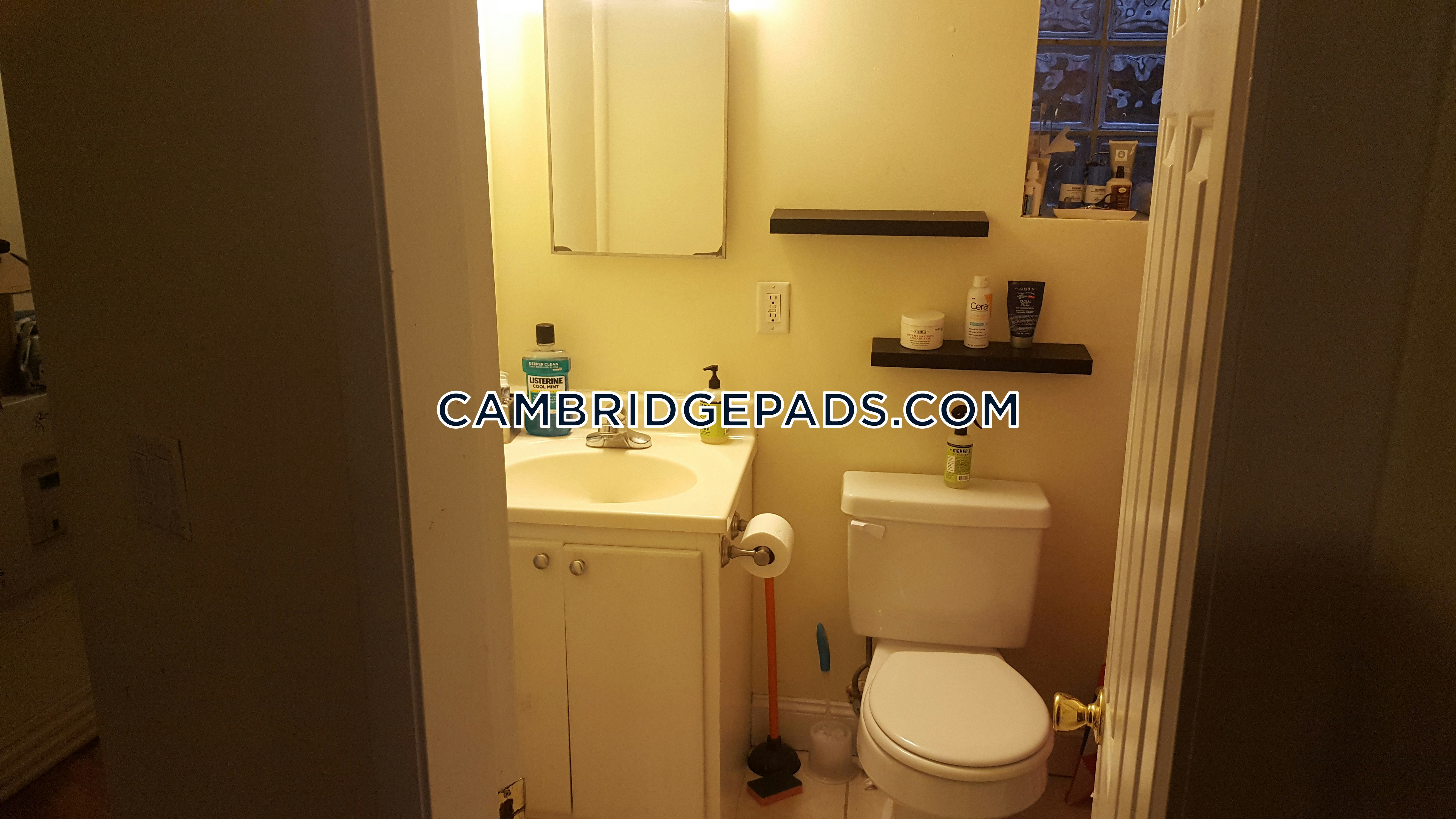 Cambridge - $1,050