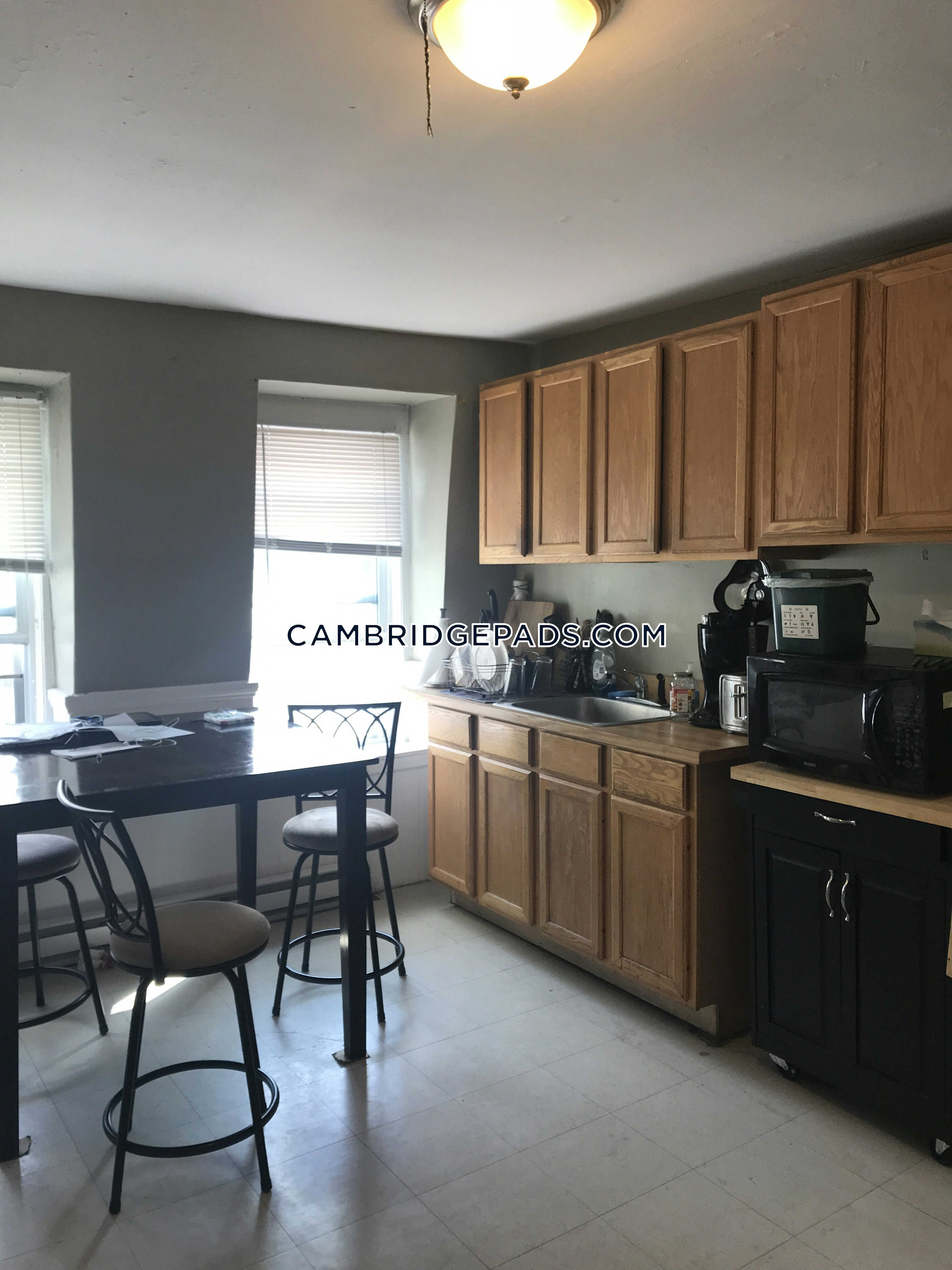 Cambridge - $2,225