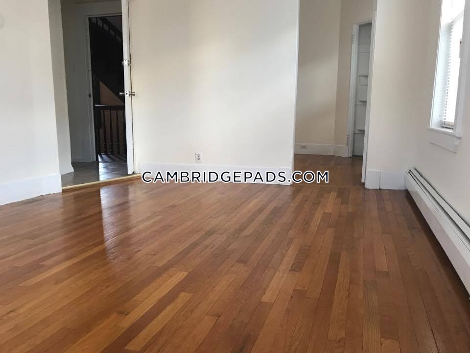 Cambridge - $3,500