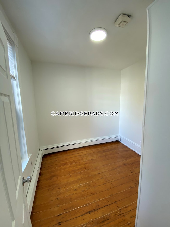 Cambridge - $3,600 /mo