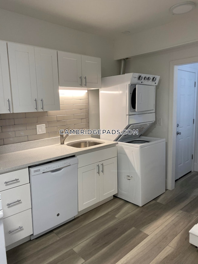 Cambridge - $3,600 /mo