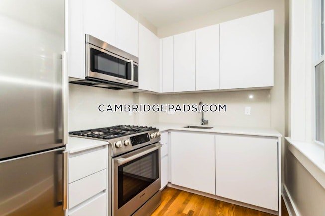 Cambridge - $3,895 /mo