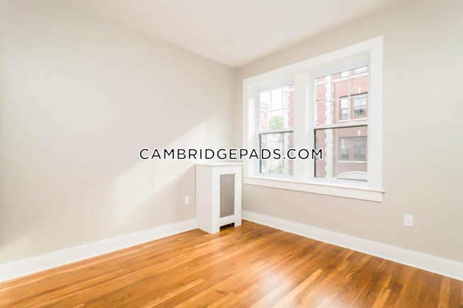 Cambridge - $3,895 /mo