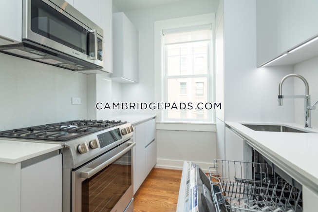 Cambridge - $2,700 /mo