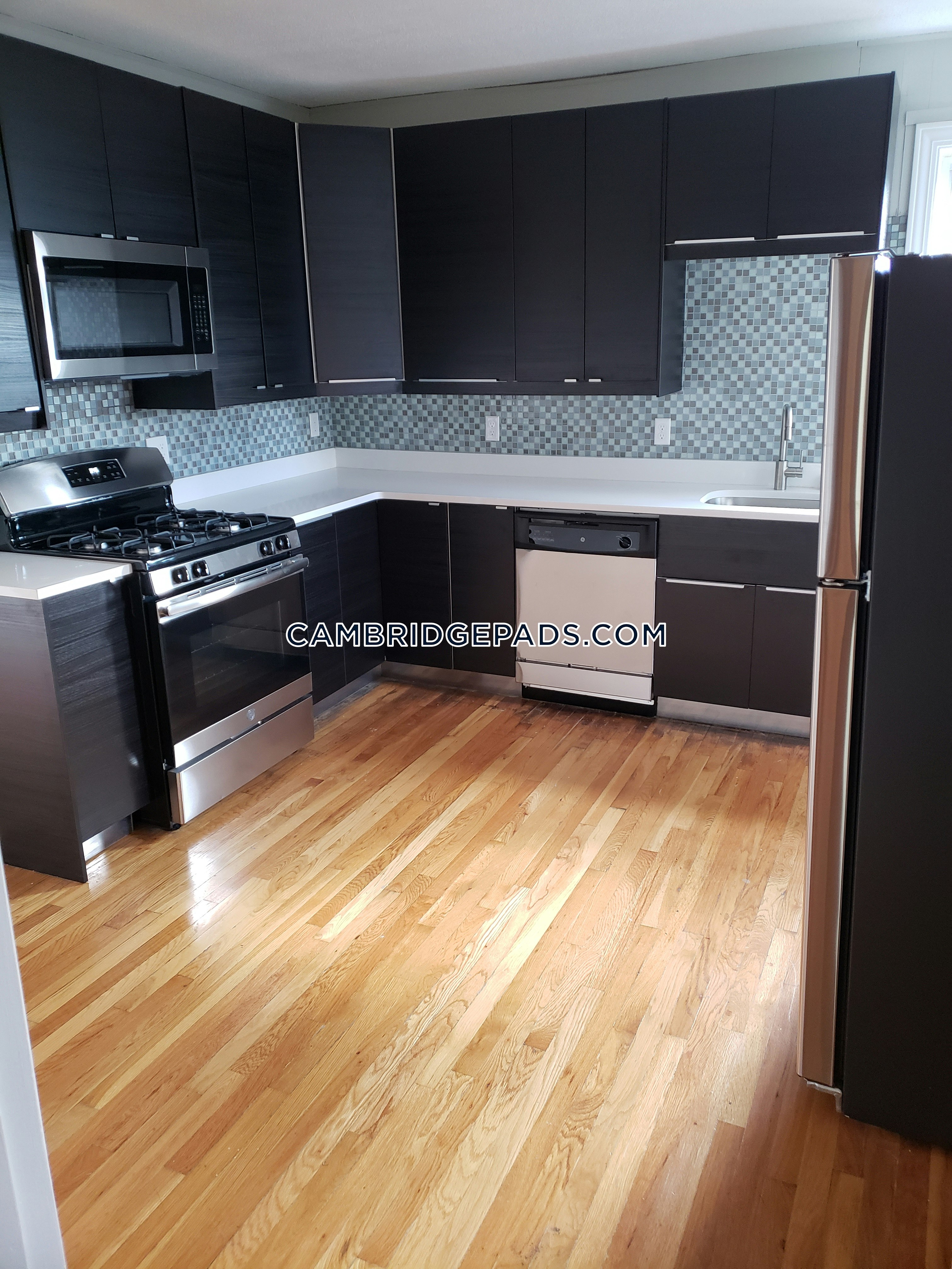 Somerville - $2,800