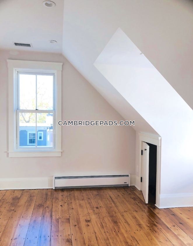 Cambridge - $7,000