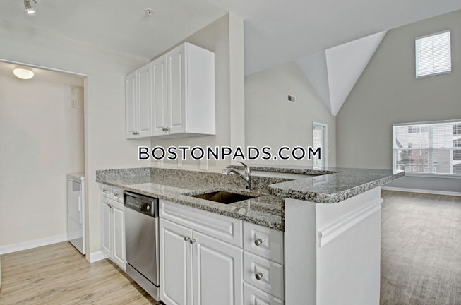 Danvers - $3,137 /mo