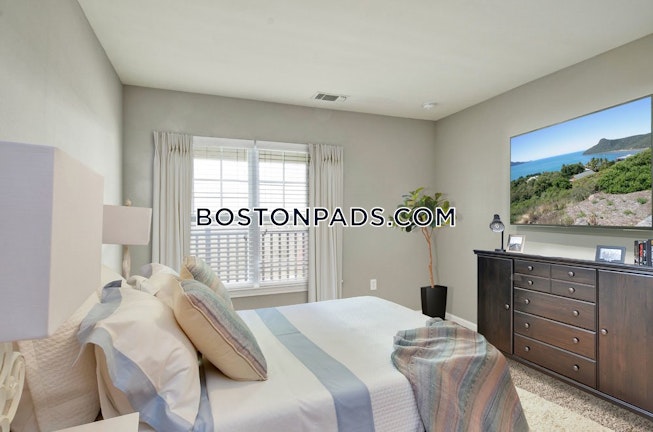 Danvers - $3,564 /mo