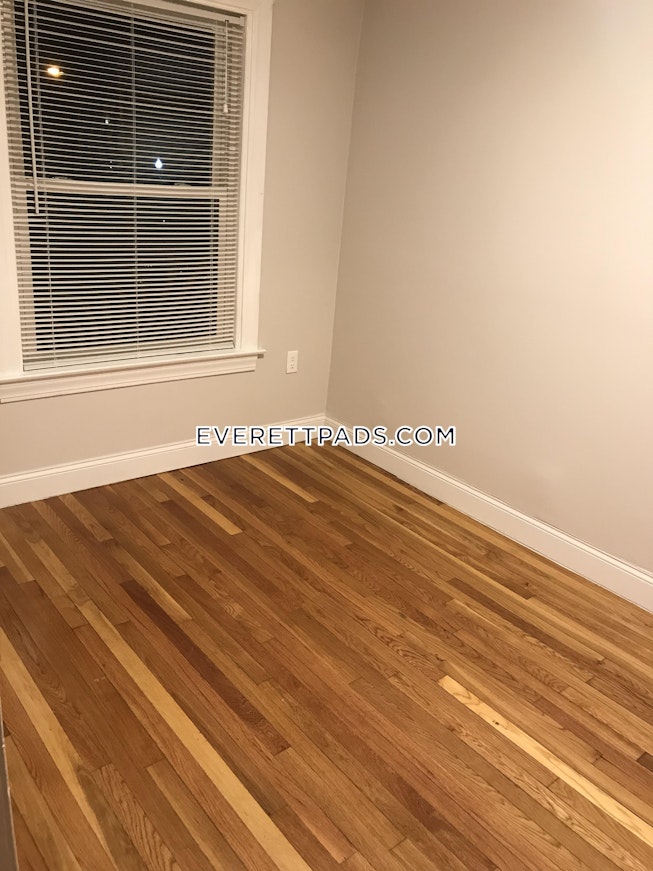 Everett - $1,800 /mo