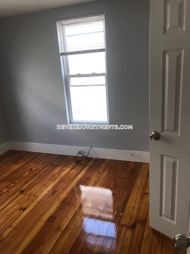 Revere - $2,600 /mo