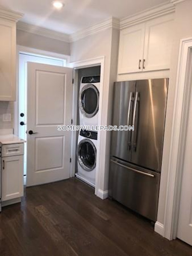 Somerville - $4,950 /mo