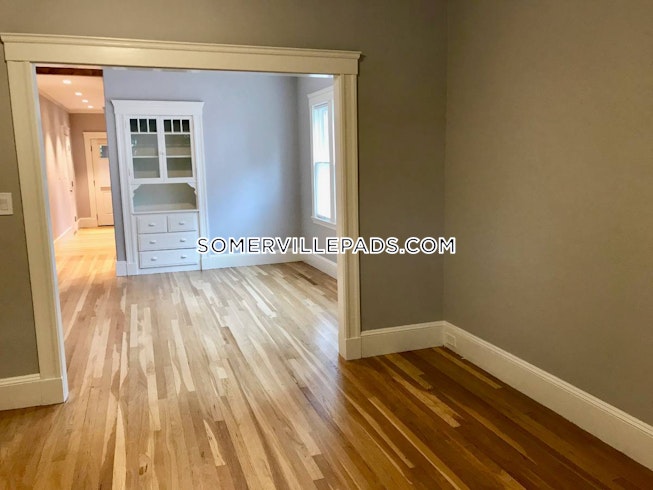 Somerville - $2,500 /mo