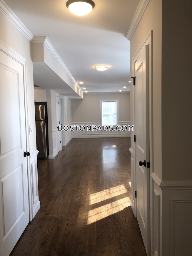 Somerville - $4,595 /mo