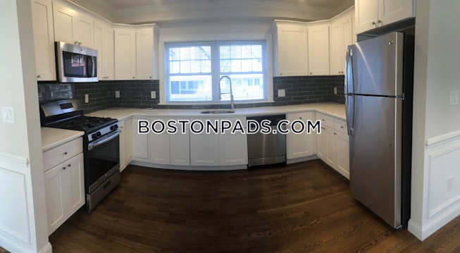 Somerville - $4,595 /mo