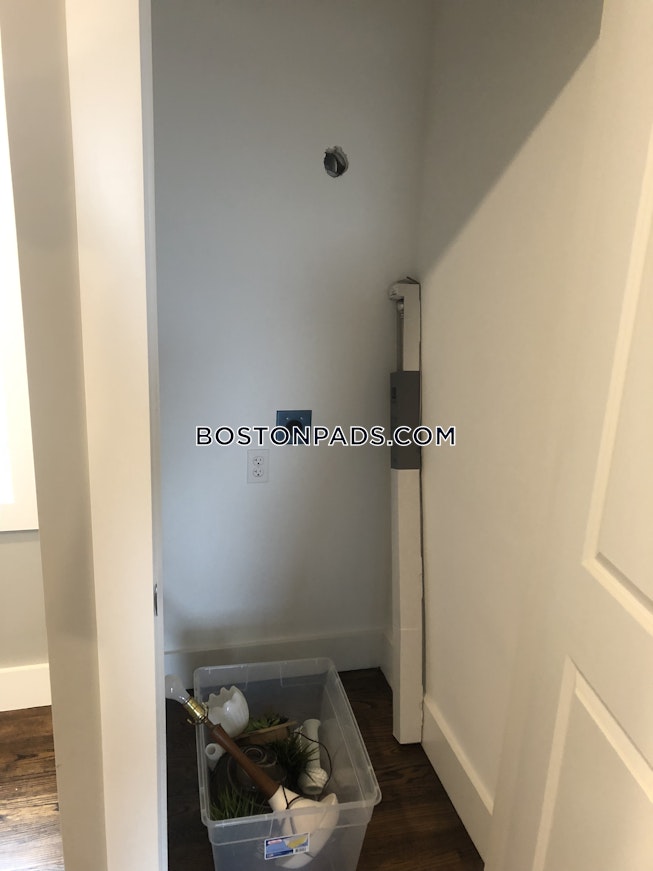 Somerville - $3,500 /mo