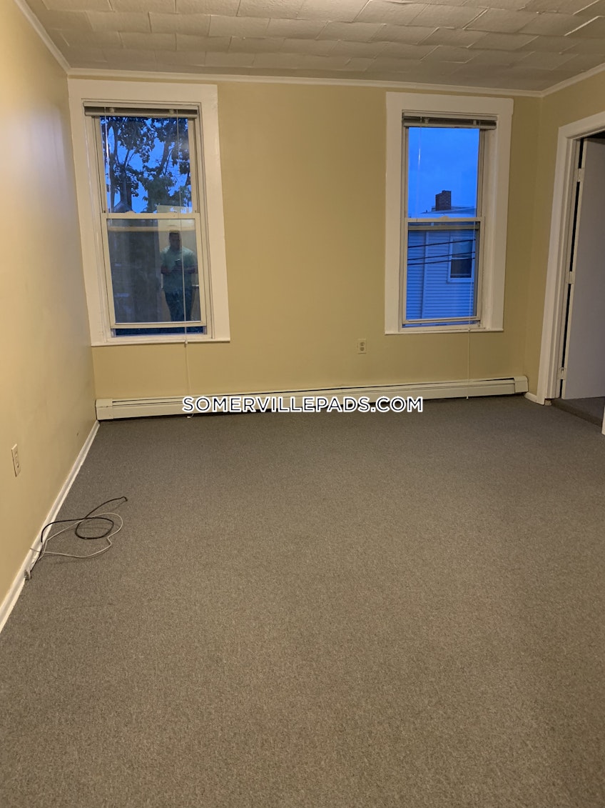 Somerville - $2,400 /month