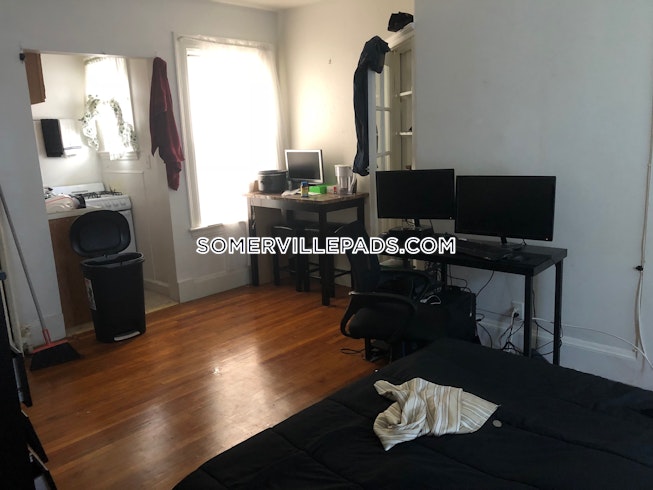 Somerville - $1,875 /mo