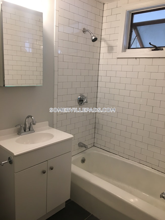 Somerville - $3,300 /mo