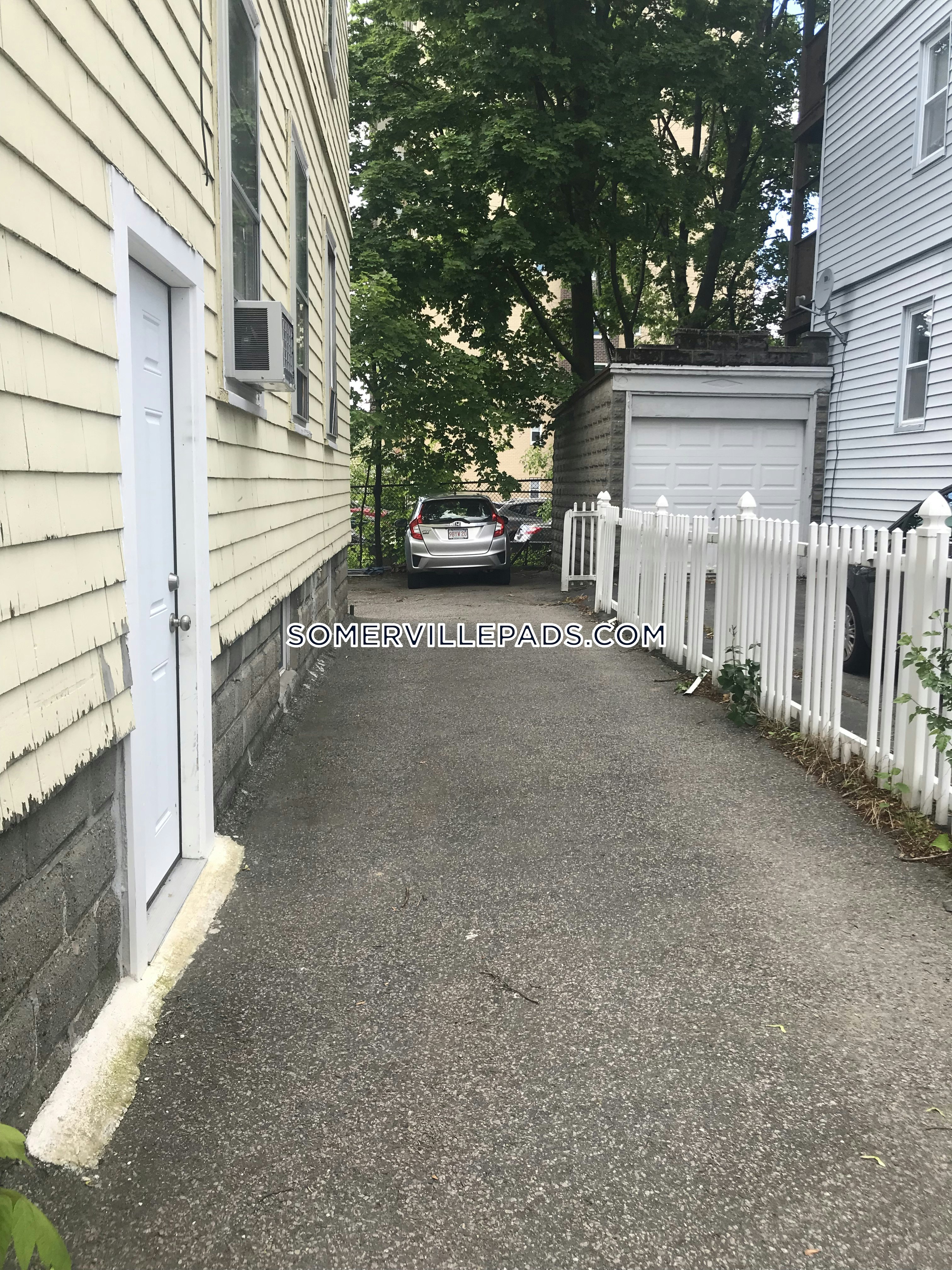 Somerville - $2,650