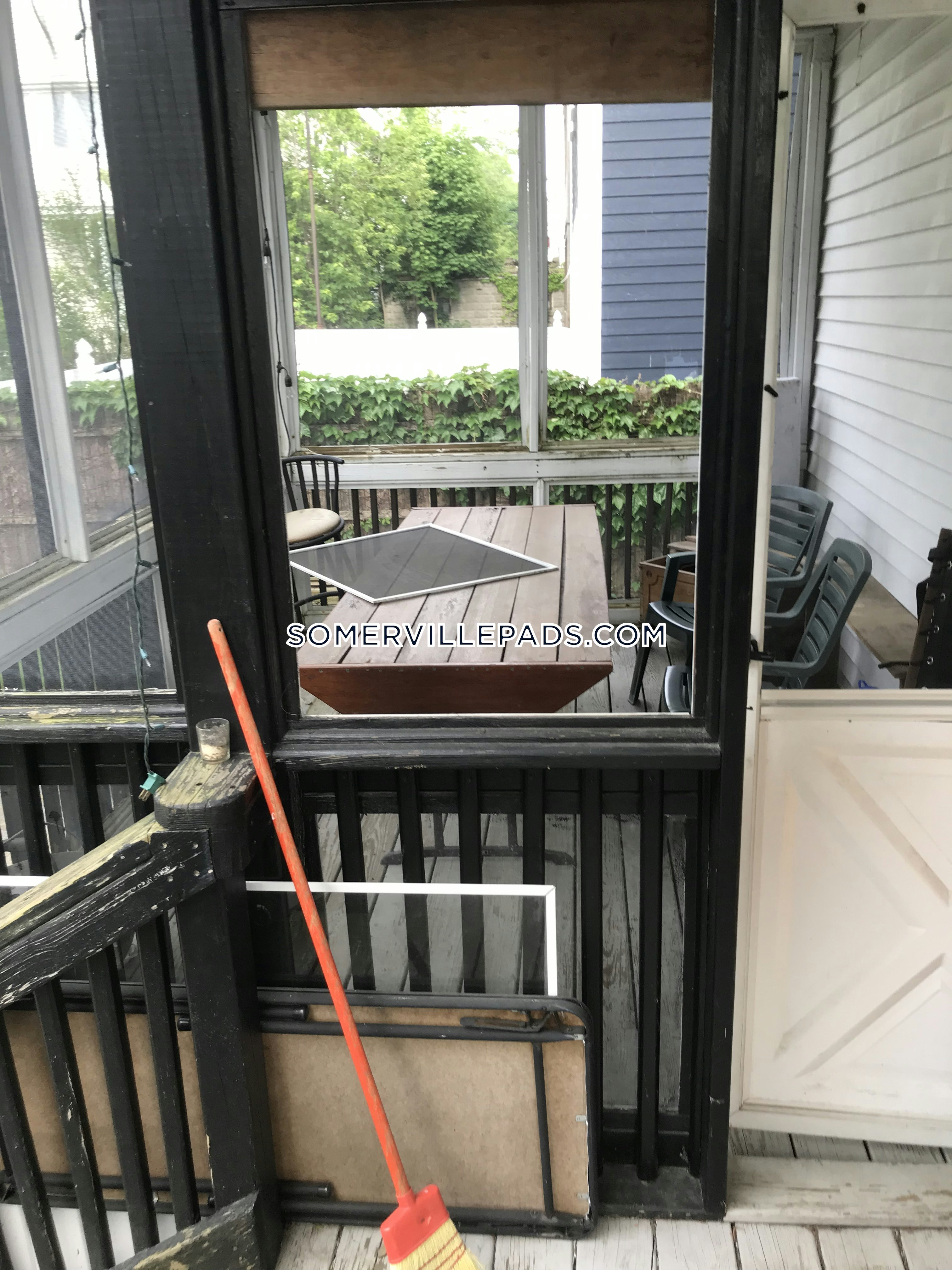 Somerville - $3,000