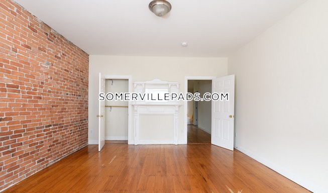 Somerville - $3,000 /mo