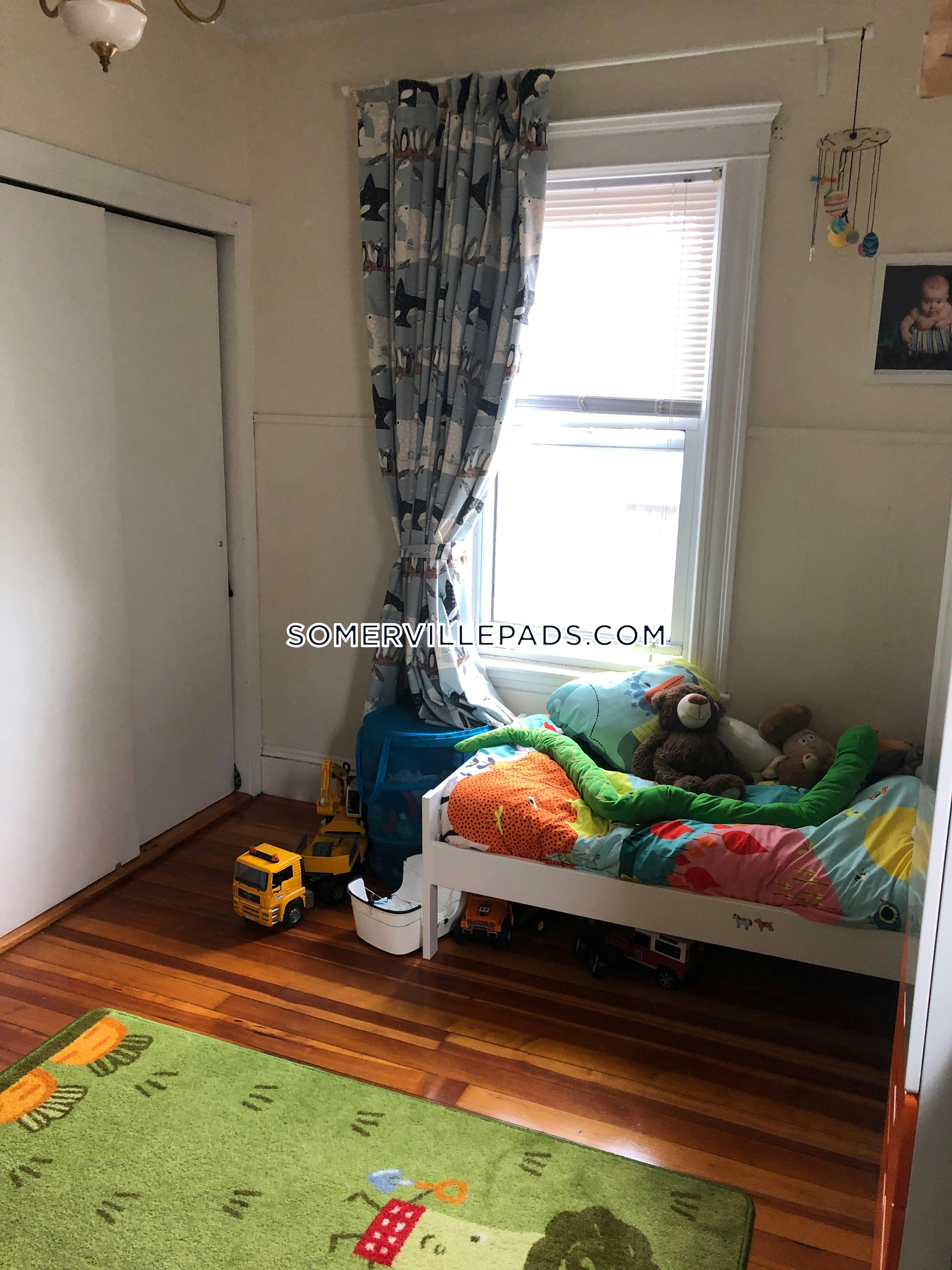 Somerville - $2,400