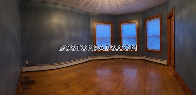 Boston - $2,800 /mo