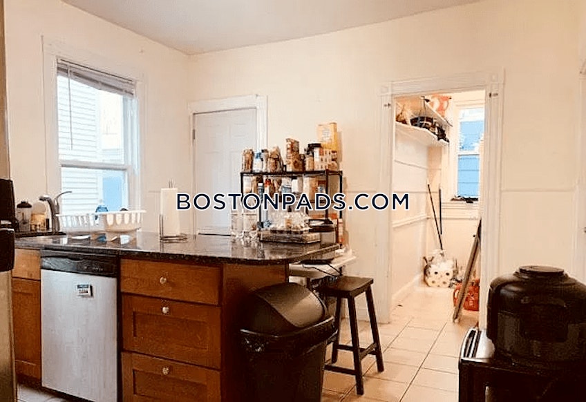 Roxbury Crossing - $6,400 /month