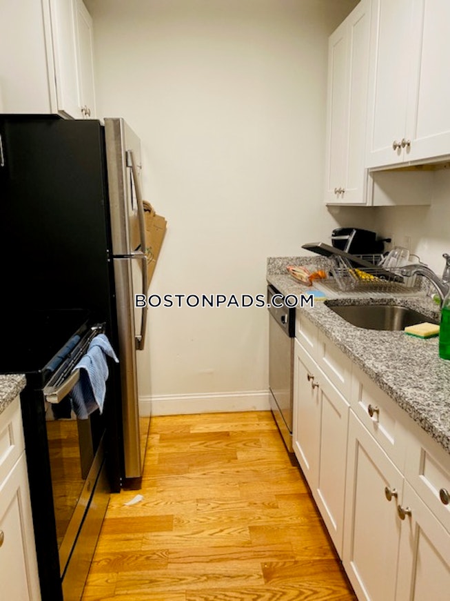 Boston - $5,000 /mo