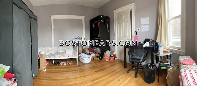 Boston - $4,200 /mo