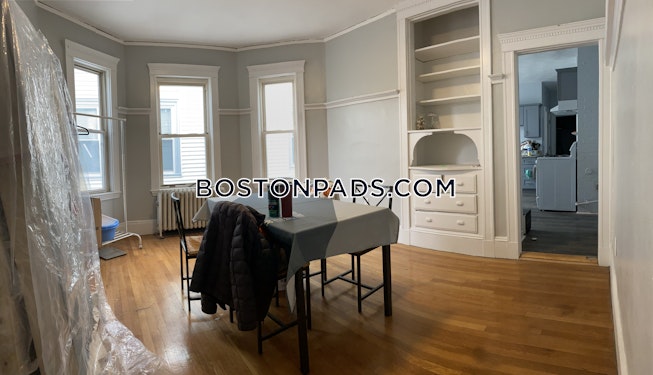 Boston - $4,200 /mo