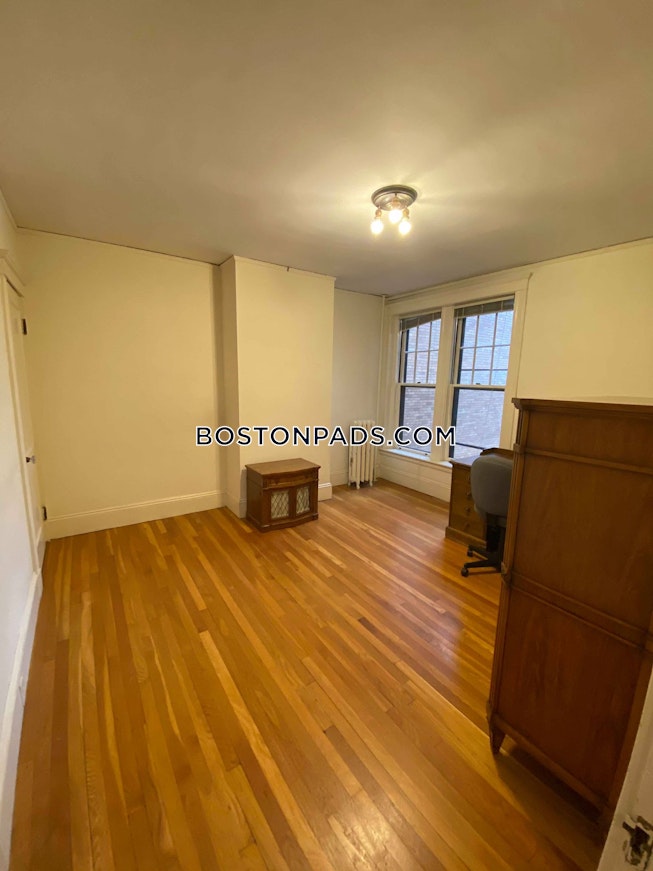 Cambridge - $2,900 /mo