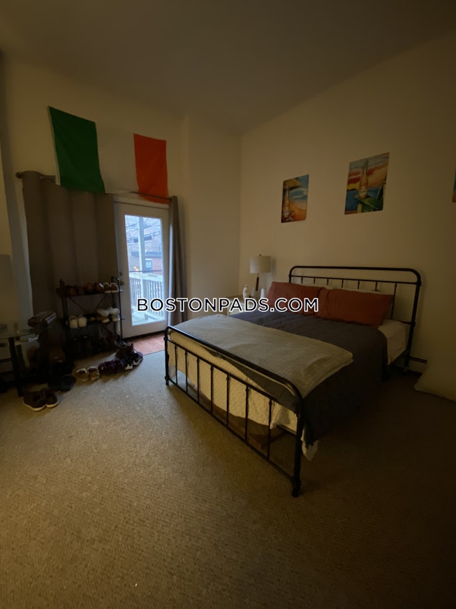 Boston - $7,200 /mo