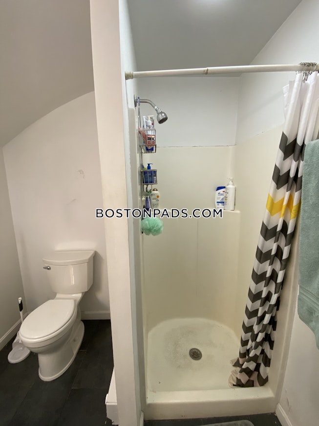 Boston - $7,200 /mo