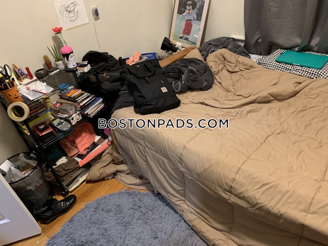 Boston - $2,800 /mo