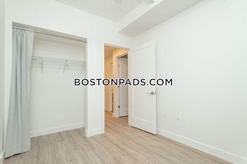 Boston - $6,000 /month