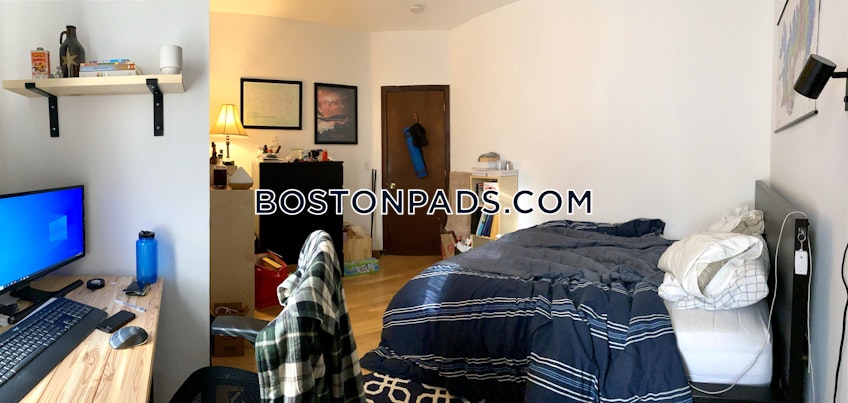 Boston - $3,075 /month