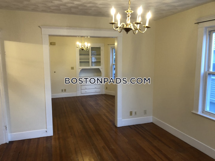 Montfern Ave. Boston picture 19