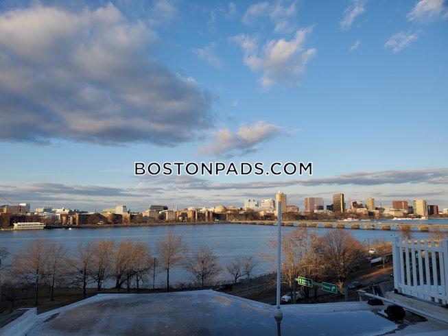 Boston - $5,150 /mo