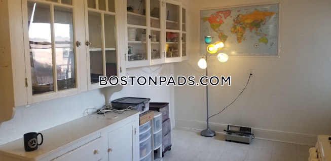 Boston - $2,125 /mo